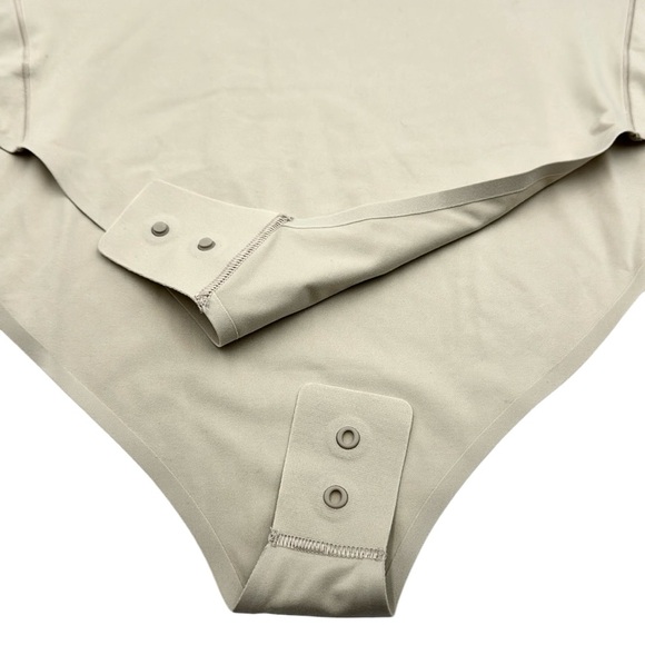 Lululemon Wundermost Ultra-Soft Nulu High-Neck Sleeveless Bodysuit Size M - Picture 5 of 14